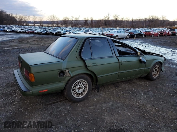 1987 BMW 3 Series 325i with VIN WBAAD2303H2446334, listed as a Copart auction lot 80395713 with 217,676 mi miles and Salvage Title. Bid and sale history available at carsss.com. Image 3.