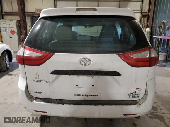 2015 Toyota Sienna L with VIN 5TDZK3DC0FS597860, listed as a Copart auction lot 43440125 with 138,375 mi miles and Salvage title. Bid and sale history available at DreamBid. Image 6.
