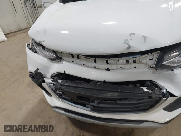 2018 Chevrolet Trax LT with VIN KL7CJPSB5JB546359, listed as a IAAI auction lot 41902129 with 66,498 mi miles. Bid and sale history available at carsss.com. Image 17.