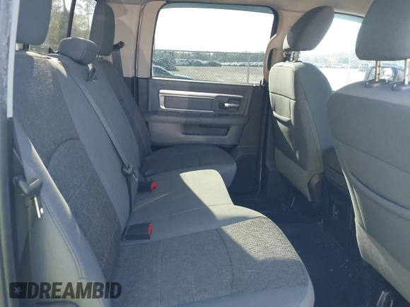 2015 Ram 1500 Lone Star z VIN 1C6RR6LT3FS570875, wystawiony jako IAAI lot #42253051 z przebiegiem 263 539 mil mil oraz . Historia ofert i sprzedaży dostępna na DreamBid. Obrazek 8.