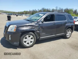 2015 GMC Terrain SLT z VIN 2GKFLXEK8F6171653, wystawiony jako Copart lot #59128665 z przebiegiem 82 004 mil mil oraz Szkoda całkowita • Salvage title. Historia ofert i sprzedaży dostępna na DreamBid. Obrazek 1.