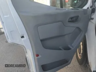 2018 Ford Transit z VIN 1FTYE1CM4JKB42317, wystawiony jako IAAI lot #42558333 z przebiegiem 204 042 mil mil oraz . Historia ofert i sprzedaży dostępna na DreamBid. Obrazek 11.
