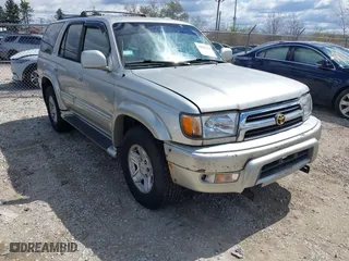 2000 Toyota 4Runner Limited with VIN JT3HN87R0Y9037357, listed as a IAAI auction lot 39201163 with 166,431 mi miles. Bid and sale history available at carsss.com. Image 1.