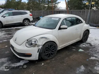 2012 Volkswagen Beetle 2.5L PZEV with VIN 3VWJP7AT5CM649986, listed as a Copart auction lot 43454325 with 79,406 mi miles and Salvage Title. Bid and sale history available at carsss.com. Image 1.