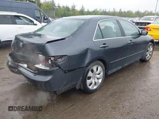 2005 Honda Accord LX z VIN 1HGCM56435A032033, wystawiony jako IAAI lot #42330649 z przebiegiem 236 298 mil mil oraz . Historia ofert i sprzedaży dostępna na DreamBid. Obrazek 4.