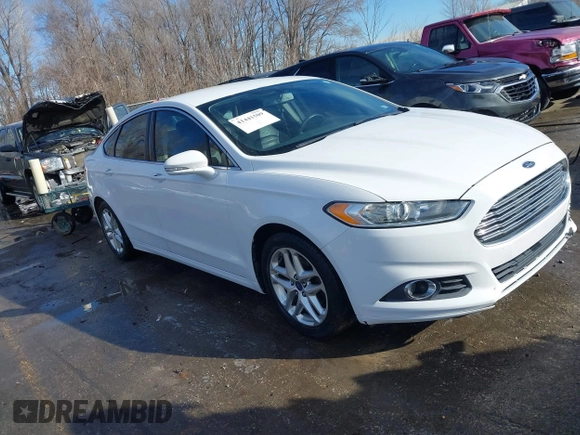 2013 Ford Fusion SE with VIN 3FA6P0HRXDR243139, listed as a IAAI auction lot 41441509 with 196,961 mi miles and . Bid and sale history available at DreamBid. Image 1.