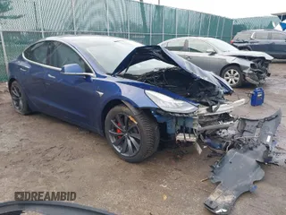2018 Tesla Model 3 Long Range Battery z VIN 5YJ3E1EB2JF180275, wystawiony jako IAAI lot #41196064 z przebiegiem 110 535 mil mil oraz . Historia ofert i sprzedaży dostępna na DreamBid. Obrazek 1.