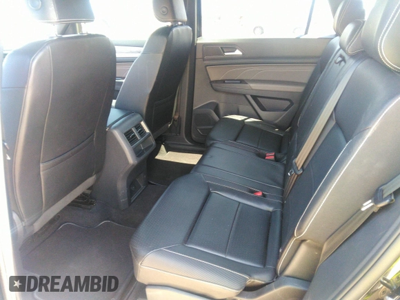 2022 Volkswagen Atlas SE with VIN 1V2LC2CA6NC224124, listed as a IAAI auction lot 42153826 with 49,551 mi miles and . Bid and sale history available at DreamBid. Image 8.