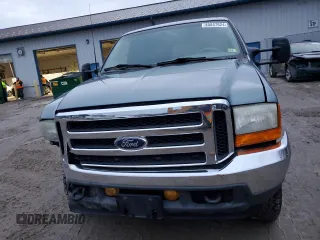 2001 Ford Excursion XLT z VIN 1FMNU41S11ED30084, wystawiony jako Copart lot #85847624 z przebiegiem 122 272 mil mil oraz Szkoda całkowita • Salvage title. Historia ofert i sprzedaży dostępna na DreamBid. Obrazek 5.
