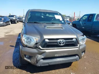 2012 Toyota Tacoma z VIN 5TFLU4EN9CX047925, wystawiony jako IAAI lot #41661700 z przebiegiem 219 158 mil mil oraz . Historia ofert i sprzedaży dostępna na DreamBid. Obrazek 12.