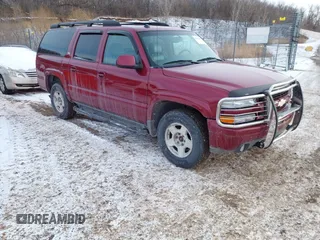 2005 Chevrolet Suburban Z71 with VIN 3GNFK16Z55G210040, listed as a IAAI auction lot 41431533 with 195,819 mi miles. Bid and sale history available at carsss.com. Image 1.