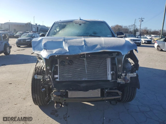 2024 Lincoln Navigator Reserve with VIN 5LMJJ2LG2REL08480, listed as a Copart auction lot 83065314 with 5,723 mi miles and Salvage Title. Bid and sale history available at carsss.com. Image 5.