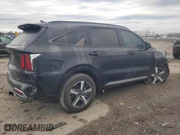 2022 Kia Sorento EX z VIN 5XYRH4LF9NG104561, wystawiony jako Copart lot #85367444 z przebiegiem 51 908 mil mil oraz Szkoda całkowita • Salvage title. Historia ofert i sprzedaży dostępna na DreamBid. Obrazek 3.