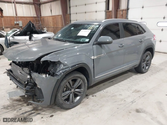 2021 Volkswagen Atlas Cross Sport 3.6L V6 SE w/Technology R-Line with VIN 1V2PE2CA4MC237027, listed as a IAAI auction lot 41715979 with 38,306 mi miles. Bid and sale history available at carsss.com. Image 21.
