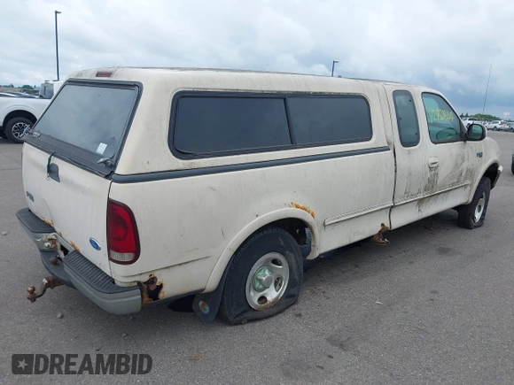 1997 Ford F-150 XL с VIN 1FTDX186XVKA16360, выставлен на аукционе IAAI как лот 42431854 с пробегом 254 944 миль миль и . История ставок и продаж доступна на DreamBid. Изображение 4.
