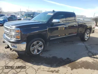 2015 Chevrolet Silverado 1500 LTZ with VIN 1GCVKSEC9FZ159781, listed as a Copart auction lot 44525365 with 206,128 mi miles and Salvage Title. Bid and sale history available at carsss.com. Image 1.