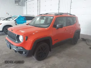 2018 Jeep Renegade Sport z VIN ZACCJBAB0JPH92670, wystawiony jako IAAI lot #42469550 z przebiegiem Nie podano mil oraz . Historia ofert i sprzedaży dostępna na DreamBid. Obrazek 2.