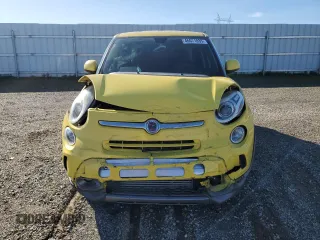 2014 FIAT 500L Trekking with VIN ZFBCFADH2EZ003778, listed as a Copart auction lot 46071835 with 71,665 mi miles and Salvage Title. Bid and sale history available at DreamBid. Image 5.