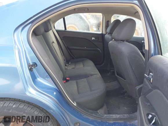 2010 Ford Fusion SE with VIN 3FAHP0HG5AR275077, listed as a IAAI auction lot 41754390 with 211,181 mi miles. Bid and sale history available at carsss.com. Image 8.