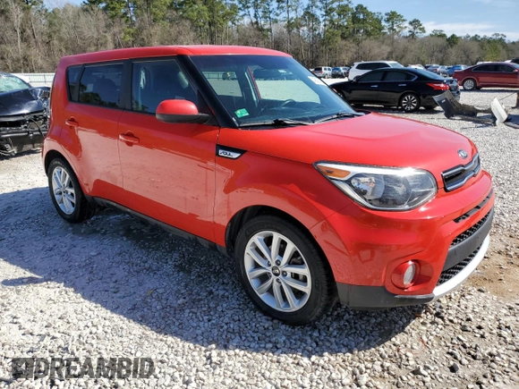 2018 Kia Soul + with VIN KNDJP3A55J7617320, listed as a Copart auction lot 48003195 with 105,266 mi miles and Clean Title. Bid and sale history available at carsss.com. Image 4.