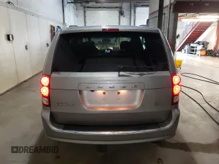 2017 Dodge Grand Caravan SXT with VIN 2C4RDGCG6HR624660, listed as a Copart auction lot 55394965 with 119,102 mi miles and Clean Title. Bid and sale history available at DreamBid. Image 6.