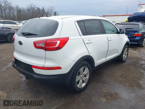 2012 Kia Sportage LX with VIN KNDPB3A20C7211852, listed as a IAAI auction lot 41485217 with 179,162 mi miles. Bid and sale history available at carsss.com. Image 4.