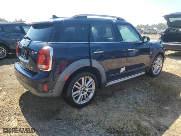 2017 MINI Countryman Cooper with VIN WMZYS7C36H3E07121, listed as a Copart auction lot 75053334 with 70,131 mi miles and Salvage Title. Bid and sale history available at carsss.com. Image 3.