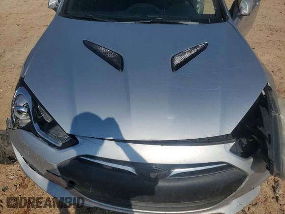 2013 Hyundai Genesis Coupe 2.0T with VIN KMHHT6KD4DU084167, listed as a Copart auction lot 60564035 with 177,235 mi miles and Salvage title. Bid and sale history available at DreamBid. Image 11.