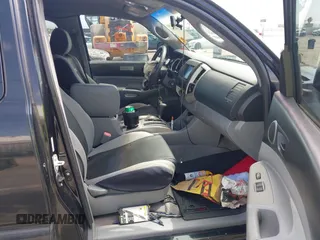 2008 Toyota Tacoma PreRunner с VIN 5TETU62N98Z479625, выставлен на аукционе IAAI как лот 42441116 с пробегом 159 837 миль миль и . История ставок и продаж доступна на DreamBid. Изображение 5.