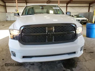2021 Ram 1500 Tradesman z VIN 1C6RR7FG2MS574580, wystawiony jako Copart lot #84800634 z przebiegiem 33 134 mil mil oraz Szkoda całkowita • Salvage title. Historia ofert i sprzedaży dostępna na DreamBid. Obrazek 5.