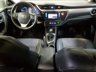 2019 Toyota Corolla L z VIN 2T1BURHE6KC152553, wystawiony jako Copart lot #61573735 z przebiegiem 102 006 mil mil oraz Szkoda całkowita • Salvage title. Historia ofert i sprzedaży dostępna na DreamBid. Obrazek 8.
