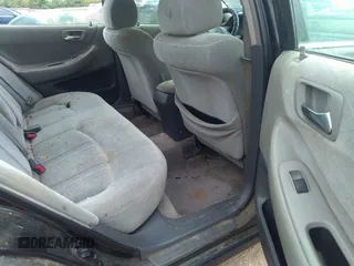 2000 Honda Accord EX z VIN 1HGCG5654YA033907, wystawiony jako IAAI lot #37283152 z przebiegiem 186 047 mil mil oraz . Historia ofert i sprzedaży dostępna na DreamBid. Obrazek 8.