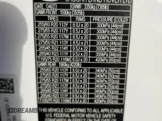 2023 Land Rover Range Rover SE z VIN SALKP9E7XPA063280, wystawiony jako Copart lot #87803455 z przebiegiem 38 966 mil mil oraz Szkoda całkowita • Salvage title. Historia ofert i sprzedaży dostępna na DreamBid. Obrazek 14.
