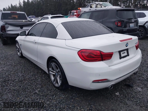 2018 BMW 4 Series 440i z VIN WBA4Z5C57JEA32735, wystawiony jako IAAI lot #41359277 z przebiegiem 35 633 mil mil oraz . Historia ofert i sprzedaży dostępna na DreamBid. Obrazek 3.