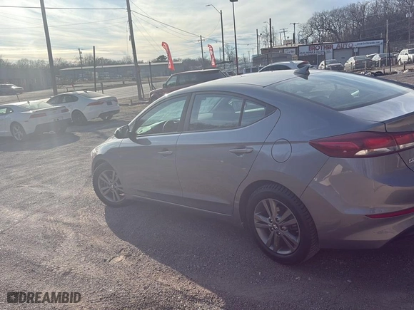 2018 Hyundai Elantra SEL with VIN 5NPD84LF6JH324236, listed as a Copart auction lot 49540055 with 109,709 mi miles and Clean Title. Bid and sale history available at carsss.com. Image 3.