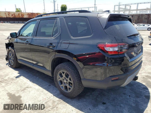 2025 Honda Pilot TrailSport with VIN 5FNYG1H62SB101798, listed as a Copart auction lot 55340585 with 1,065 mi miles and Salvage title. Bid and sale history available at DreamBid. Image 2.