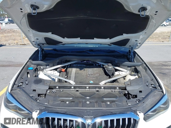 2022 BMW X5 sDrive40i with VIN 5UXCR4C07N9M97460, listed as a IAAI auction lot 41737440 with 1 mi miles. Bid and sale history available at carsss.com. Image 10.