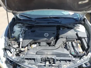 2015 Nissan Altima SV with VIN 1N4AL3AP3FC271656, listed as a IAAI auction lot 42085240 with 172,065 mi miles and . Bid and sale history available at DreamBid. Image 10.