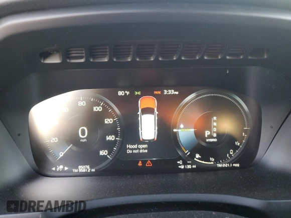 2017 Volvo XC90 R-Design with VIN YV4BC0PM6H1144115, listed as a Copart auction lot 81833564 with 85,076 mi miles and Salvage Title. Bid and sale history available at carsss.com. Image 9.