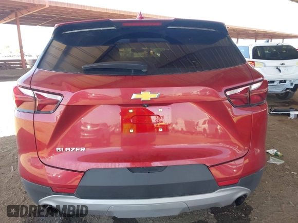 2021 Chevrolet Blazer LT с VIN 3GNKBCRSXMS575608, выставлен на аукционе IAAI как лот 42322675 с пробегом 26 606 миль миль и . История ставок и продаж доступна на DreamBid. Изображение 16.
