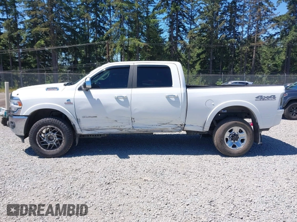 2019 Ram 2500 Laramie z VIN 3C6UR5FL9KG727505, wystawiony jako IAAI lot #42460333 z przebiegiem 27 987 mil mil oraz . Historia ofert i sprzedaży dostępna na DreamBid. Obrazek 15.