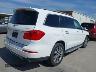 2016 Mercedes-Benz GL with VIN 4JGDF6EE4GA712535, listed as a IAAI auction lot 41822698 with 143,208 mi miles. Bid and sale history available at carsss.com. Image 4.