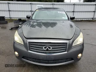2012 Infiniti M z VIN JN1BY1AP8CM334084, wystawiony jako Copart lot #50758815 z przebiegiem 107 917 mil mil oraz Szkody całkowita. Historia ofert i sprzedaży dostępna na DreamBid. Obrazek 5.