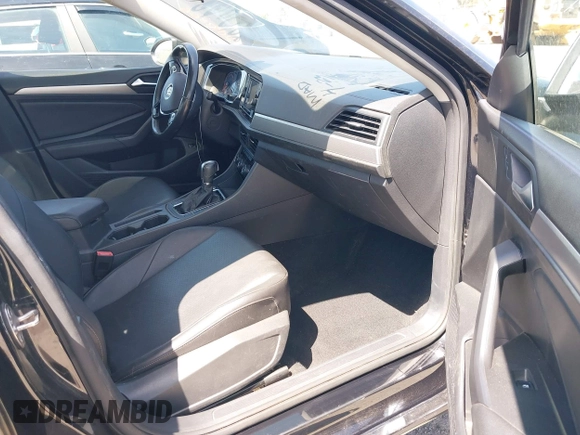 2019 Volkswagen Jetta S с VIN 3VWC57BU5KM055239, выставлен на аукционе IAAI как лот 42093866 с пробегом 69 787 миль миль и . История ставок и продаж доступна на DreamBid. Изображение 5.