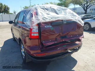 2011 Honda CR-V LX with VIN 5J6RE3H3XBL041143, listed as a IAAI auction lot 41775154 with 128,083 mi miles. Bid and sale history available at carsss.com. Image 3.