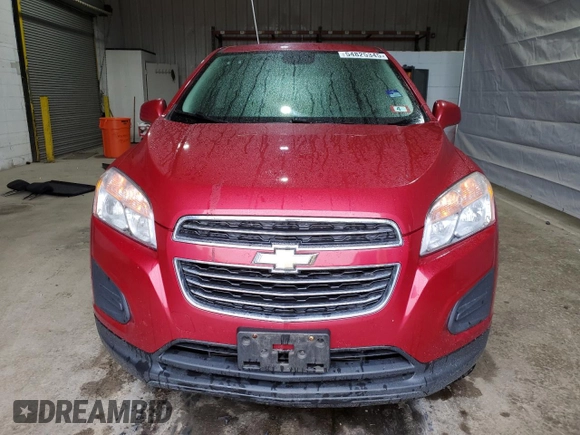 2015 Chevrolet Trax LS with VIN KL7CJPSB3FB244916, listed as a Copart auction lot 54825345 with 120,780 mi miles and Clean Title. Bid and sale history available at DreamBid. Image 5.