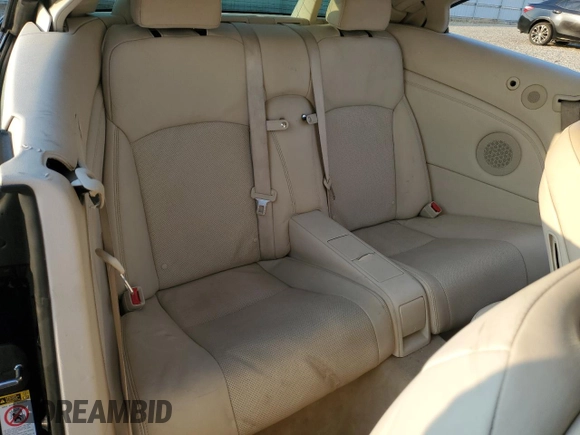 2014 Lexus IS 250 C z VIN JTHFF2C23E2529986, wystawiony jako Copart lot #75934524 z przebiegiem 66 574 mil mil oraz Szkoda całkowita • Salvage title. Historia ofert i sprzedaży dostępna na DreamBid. Obrazek 10.