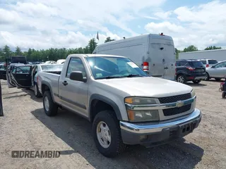 2006 Chevrolet Colorado 1LT with VIN 1GCDT146168227236, listed as a IAAI auction lot 42741693 with 199,032 mi miles and . Bid and sale history available at DreamBid. Image 1.