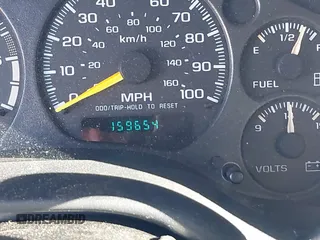 2000 GMC Sonoma SLS 1SR with VIN 1GTCS1950Y8270659, listed as a IAAI auction lot 41699057 with 159,654 mi miles and . Bid and sale history available at DreamBid. Image 15.