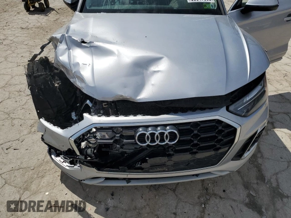 2022 Audi Q5 S line Premium z VIN WA1GAAFYXN2118948, wystawiony jako Copart lot #50617565 z przebiegiem Nie podano mil oraz Szkoda całkowita • Salvage title. Historia ofert i sprzedaży dostępna na DreamBid. Obrazek 14.